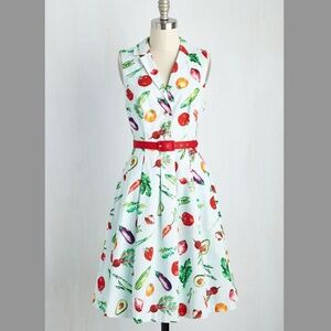 Size S Modcloth Vegetable Dress